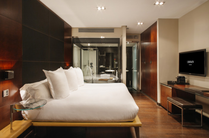 hotel_room